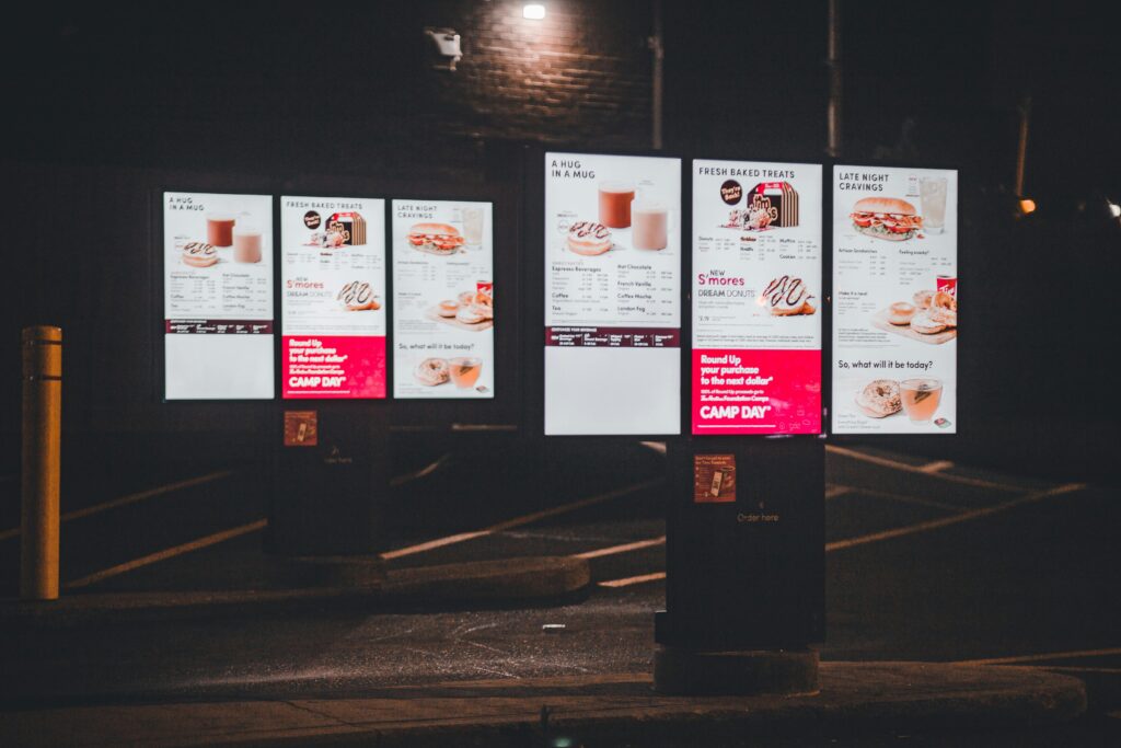 Digital Signages